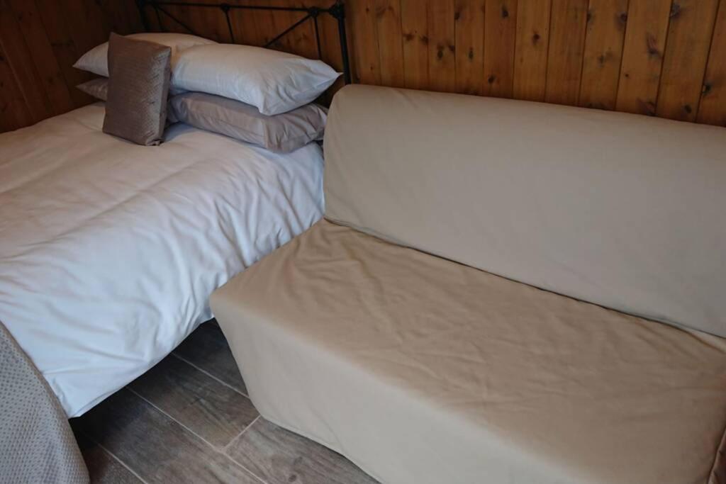 Malthouse Farm Cottage Carriage Dilhorne Extérieur photo
